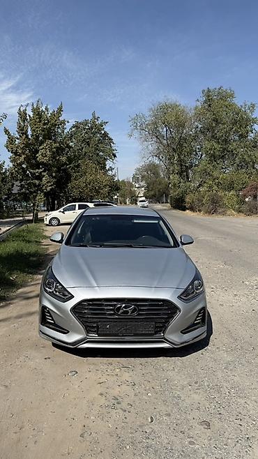 Hyundai Sonata: 2019 г., 2 л, Автомат, Газ, Седан
