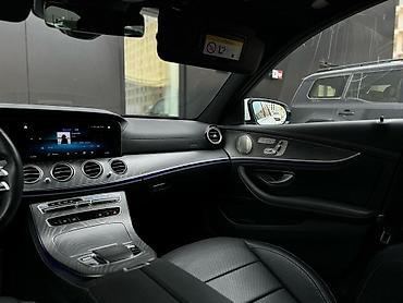 4runner 2017: Mercedes-Benz E-Class: 2021 г., 2 л, Автомат, Бензин, Седан — 3