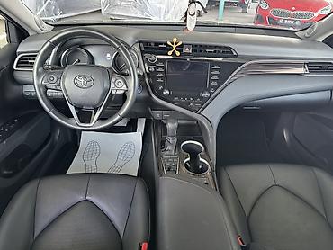 kia avella: Toyota Camry: 2019 г., 2.5 л, Вариатор, Гибрид, Седан — 5
