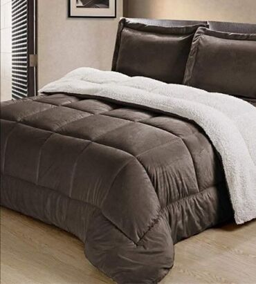 Posteljina: Jorgan mikro pliš krzno❄️ Dimenzije-200*200(štepani) Punjeni koflinom — 14