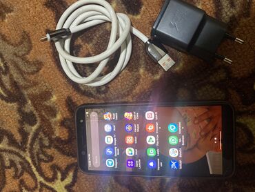 Samsung Galaxy A6, Б/у, 32 ГБ, цвет - Черный, 2 SIM