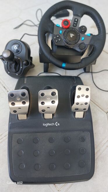 Video oyunlar üçün aksesuarlar: Logitech G29 rul desti. Deste daxildi rul, pedal, skorost. Original