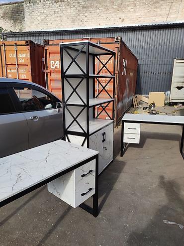 Этажерки для кухни: Стеллаж с шкафом
Стеллаж подойдёт для магазина и для дома и офисов — 15