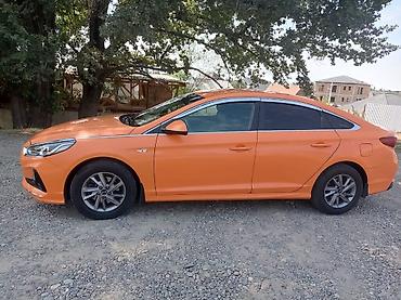 Транспорт: Hyundai Sonata: 2019 г., Автомат, Бензин, Седан — 1