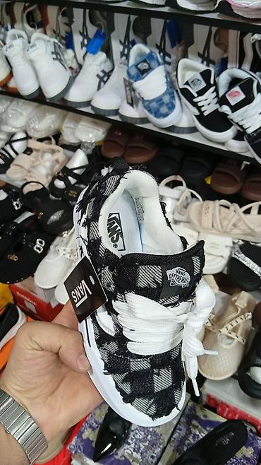 Детская обувь: VANS “Off The Wall” uşaq krossovkaları - Model: Vans skeytbord — 1