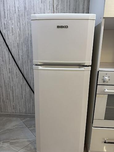 Холодильник Beko, Б/у, Двухкамерный, 160 *