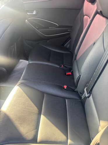 Avtomobil alışı: Əzik, vuruğu yoxdur. Şəhərə işə və evə sürülüb. Səliqəli saxlanılıb — 12