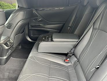 lexus машины: Lexus ES: 2019 г., 2.5 л, Вариатор, Гибрид, Седан — 8