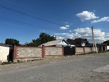Продажа коттеджей и домов: Дом - Площадь дома — 100 м² - Площадь участка — 7 соток - Стоимость — — 8
