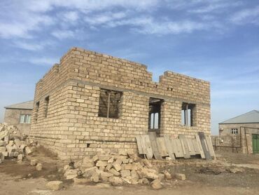 Həyət evləri və villaların satışı: Maştağa qəs. 4 otaqlı, 11 kv. m, Kredit yoxdur, Təmirsiz