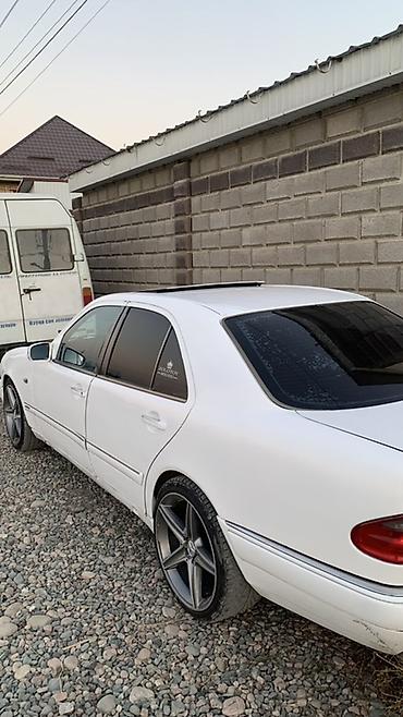 m5 e60: Mercedes-Benz E-Class: 1995 г., 2.3 л, Механика, Бензин, Седан — 8