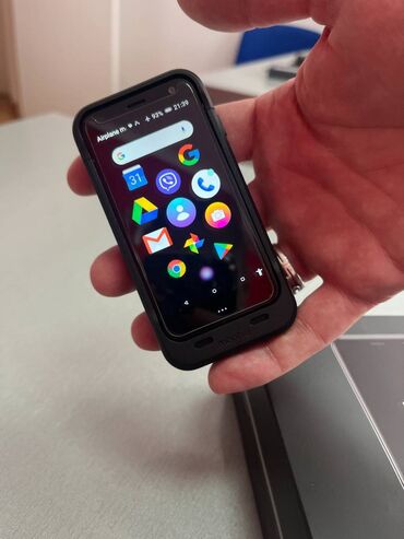 Ostali mobilni telefoni: PALM mobilni telefon u fabričkom pakovanju, sa svim dodacima: -punjac — 7