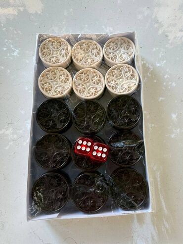 Fiqurlar: Fiqur, Mərmər — 3