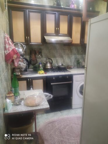 Digər xidmətlər: 20 yanvar ərazisində yeni tikilidə 2/16 mərtəbəsində 2 otağlı təmirli — 11