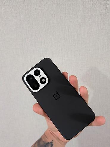 one plus 13 pro: OnePlus 15, Новый, 256 ГБ, цвет - Черный, 1 SIM, eSIM — 1