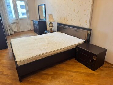 гарнитур для спальни: İkinəfərlik çarpayı