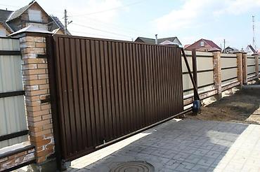 Откатные ворота: Откатные ворота с автоматикой - Тип: откатные консольные. - Подходит — 1