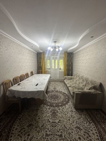 московская логвиненко: 3 комнаты, 58 м², 104 серия, 1 этаж