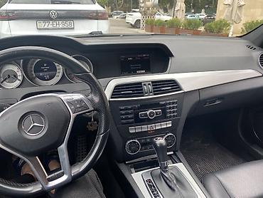 2.2 cdi mator: Mercedes-Benz C-Class sedan - Korpus: 4 qapılı sedan, qara rəng - — 5