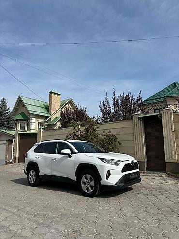 Toyota: Toyota RAV4: 2021 г., 2.5 л, Автомат, Бензин, Кроссовер — 6