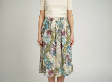 krótkie spódnice na lato: Women`s skirt, size S