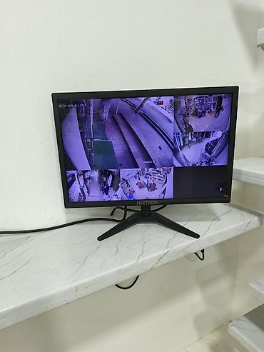 yaşmada: İnşaatçılarda Saf Su marketle üz üze aura canta magazasında 1000manata — 9
