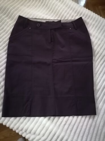 pull and bear suknje: XL (EU 42), Midi, color - Purple