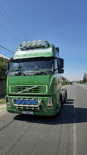 кенгурятник на вольво fh13: Тягач, Volvo, Без прицепа