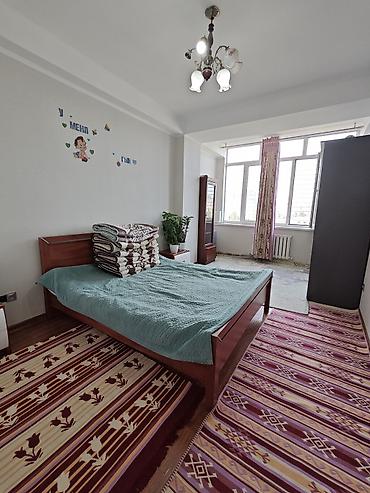 Продажа квартир: 2 комнаты, 78 м², 7 мкр Индивидуалка, 7 этаж — 4