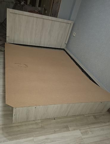 коавать: Полутороспальная кровать, Материал каркаса: ЛДСП, Б/у, длина - 2 см, Ширина: 1 см — 3