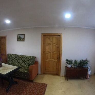 Həyət evləri və villaların satışı: 2 otaqlı, 60 kv. m, Kredit yoxdur, Orta təmir — 2