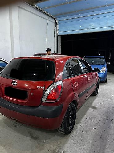 Kia: Kia Rio: 1.6 l | 2007 il Hetçbek — 3