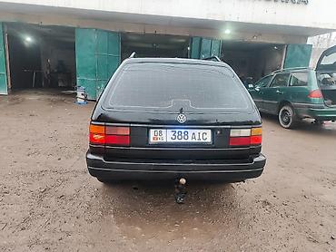 Volkswagen: Volkswagen Passat Variant: 1992 г., 1.8 л, Механика, Бензин, Универсал — 3