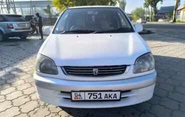 Toyota: Toyota Raum: 2003 г., 1.5 л, Автомат, Бензин, Купе