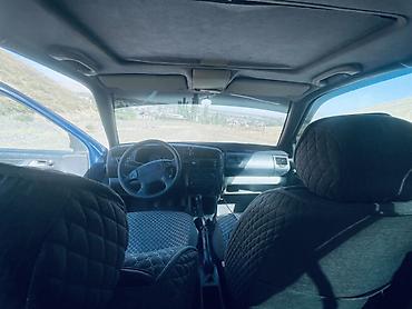 эмблема ауди: Volkswagen Vento: 1993 г., 1.8 л, Механика, Бензин, Седан — 6