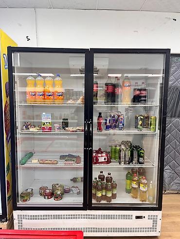 Другое торговое оборудование: Продаётся торговое оборудование для магазина продуктов/напитков: - — 4