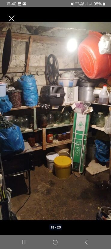 Həyət evləri və villaların satışı: Bakıxanov qəs. 3 otaqlı, 100 kv. m, Orta təmir -da lalafo.az — 16 Həyət evləri və villaların satışı: Bakıxanov qəs. 3 otaqlı, 100 kv. m, Orta təmir — 16