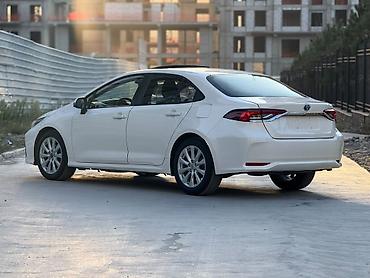 Унаа сатуу: Toyota Corolla: 2023 г., Автомат, Бензин, Седан — 5