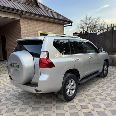 Toyota: Toyota Land Cruiser Prado: 2009 г., 4 л, Автомат, Бензин, Внедорожник