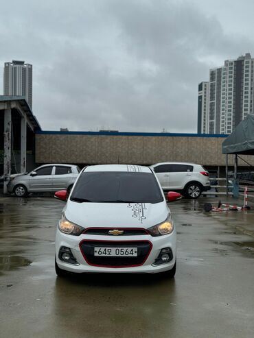 расрочкага машина берилет: Chevrolet Spark: 2016 г., 1 л, Вариатор, Бензин, Хетчбек
