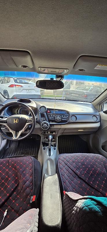 xarab masin: Honda Insight: 1.3 l | 2009 il Hetçbek — 3