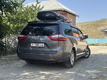 купить шины на тойота камри: Toyota Sienna: 2018 г., 3.5 л, Автомат, Бензин, Минивэн — 4