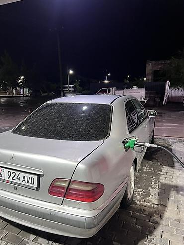 бишкек авто машина: Mercedes-Benz E-Class: 1999 г., 2.4 л, Автомат, Бензин, Седан — 5