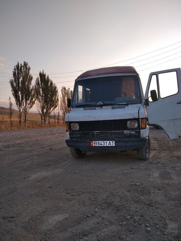 мерс сапок дубил кабина: Mercedes-Benz : 1986 г., 2.3 л, Механика, Дизель, Бус