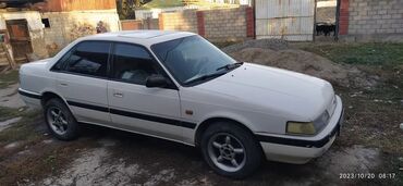 белая mazda: Mazda 626: 1991 г., 2 л, Механика, Бензин, Седан