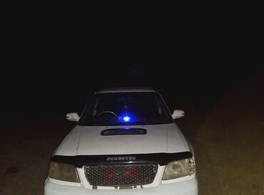 купить авто с кореи бу: Subaru Forester: 2001 г., 2 л, Механика, Бензин, Внедорожник