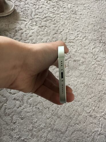 Apple iPhone: IPhone 12, Б/у, 256 ГБ, Зеленый, Чехол, 77 % — 5