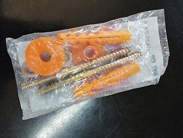 Муфты для соединения труб: Сантехника оптом.Размеры от 20 до 63.Серый-белый цвета #сантехника — 20