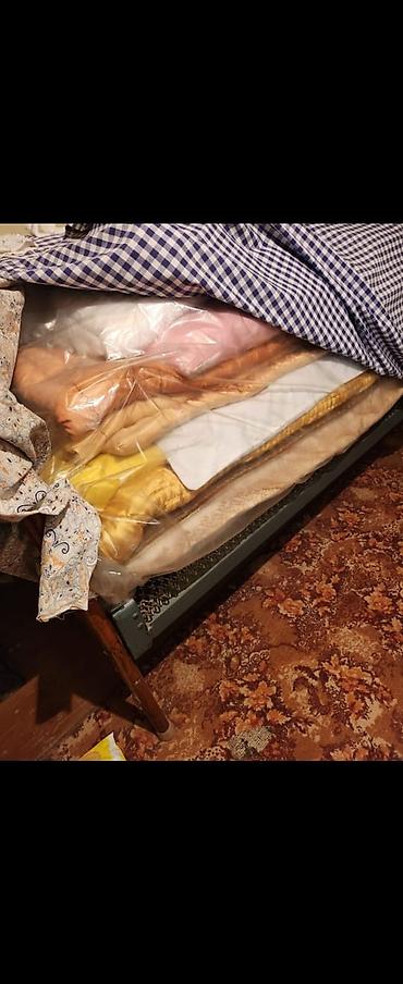 peyin satisi: Hamisi bir yerde 250 manat — 1