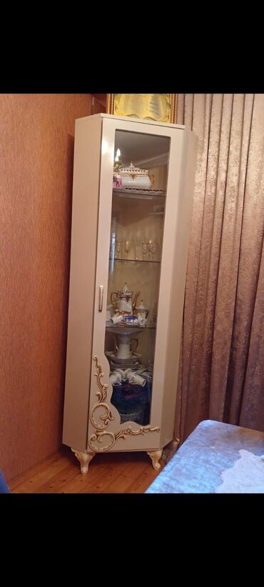 Ev üçün digər mebel: Servant